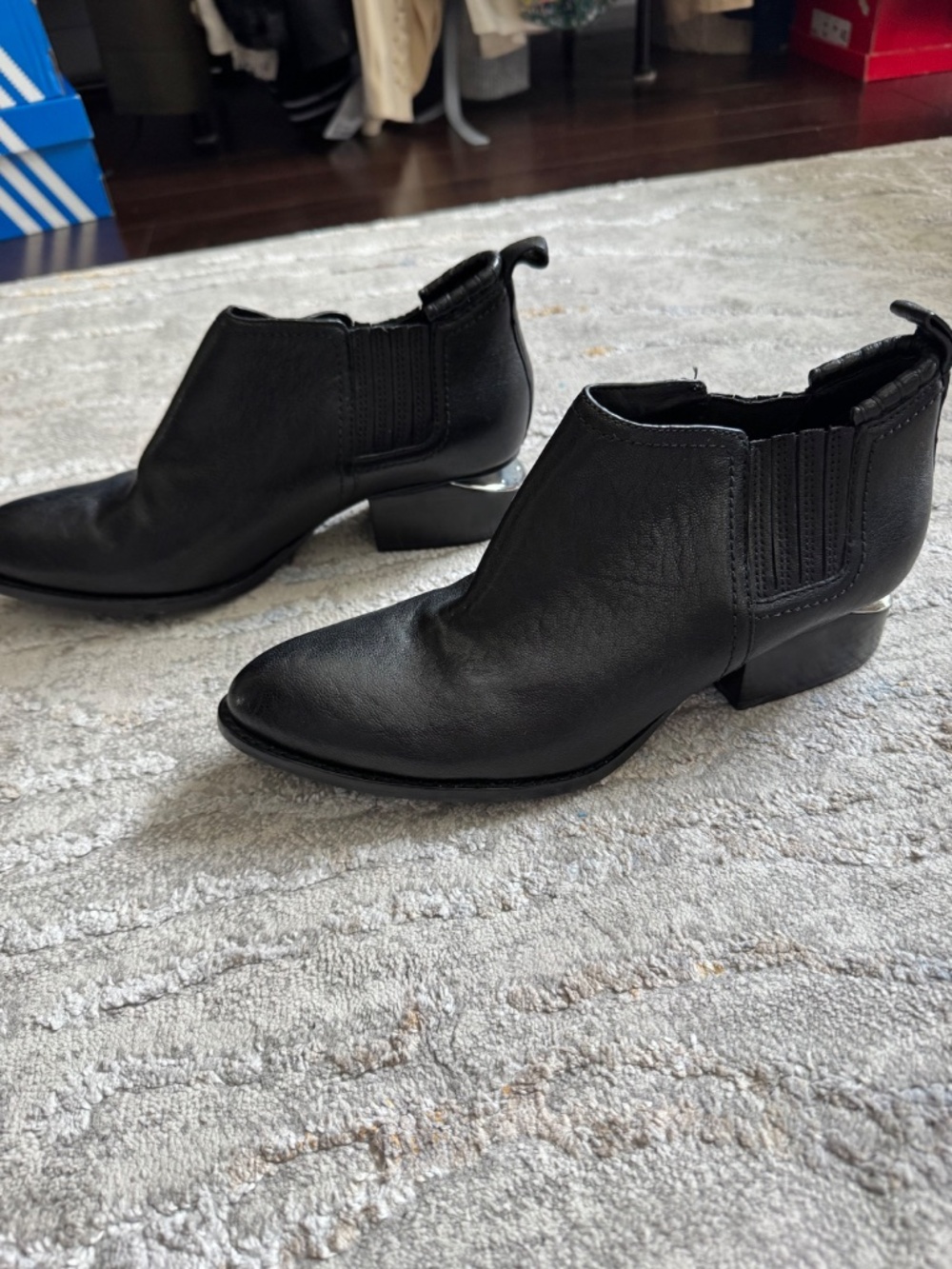 Alexander Wang Leather Chelsea Boots — Size EU 40 / US 9 - Picture 2 of 4